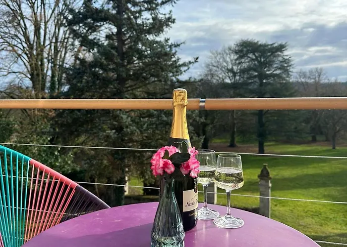 Dans Demeure De Caractere Missy-sur-Aisne